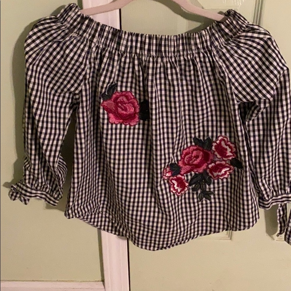 Hanging shoulders shirt